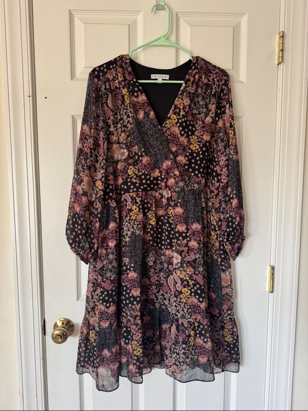 Sandra Darren Floral Patchwork V-Neck Women’s Dress Sheer Sleeves Size L